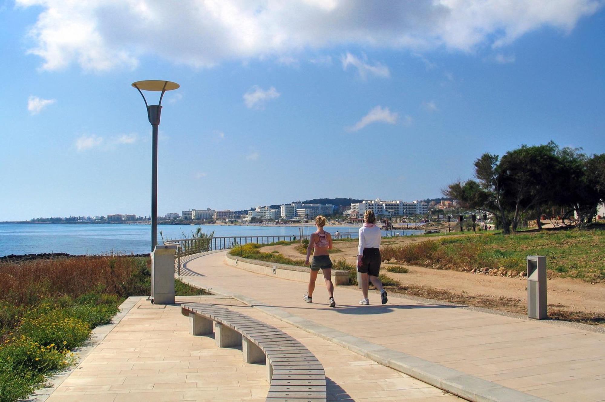 Levandini * Protaras